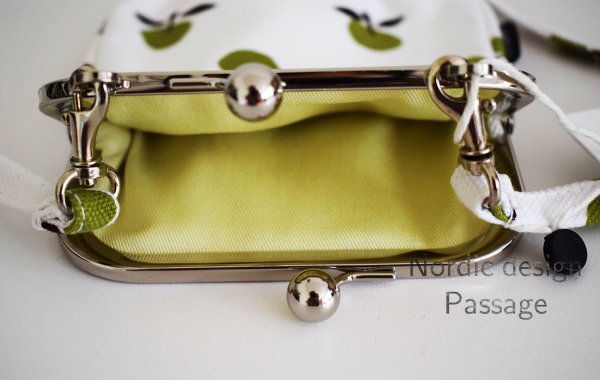 画像3: [廃盤] Marimekko マリメッコ がま口ポーチ omena バック (3)