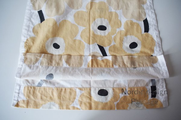 画像3: レア Marimekko マリメッコ ヴィンテージファブリック pieni unikko コットン生地 ベージュ (3)