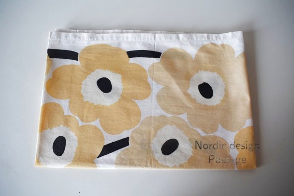 画像4: レア Marimekko マリメッコ ヴィンテージファブリック pieni unikko コットン生地 ベージュ (4)