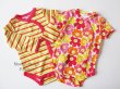 画像2: marimekko (マリメッコ) ウニッコ Unikko ロンパース 2枚 × 帽子 2枚セット  (2)