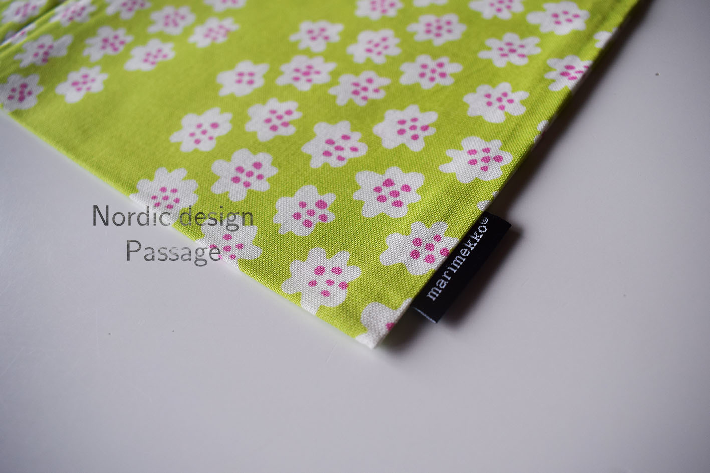 フィンランド限定 Marimekk マリメッコ Puketti プケッティ クッションカバーgreen Nordic Design Passage