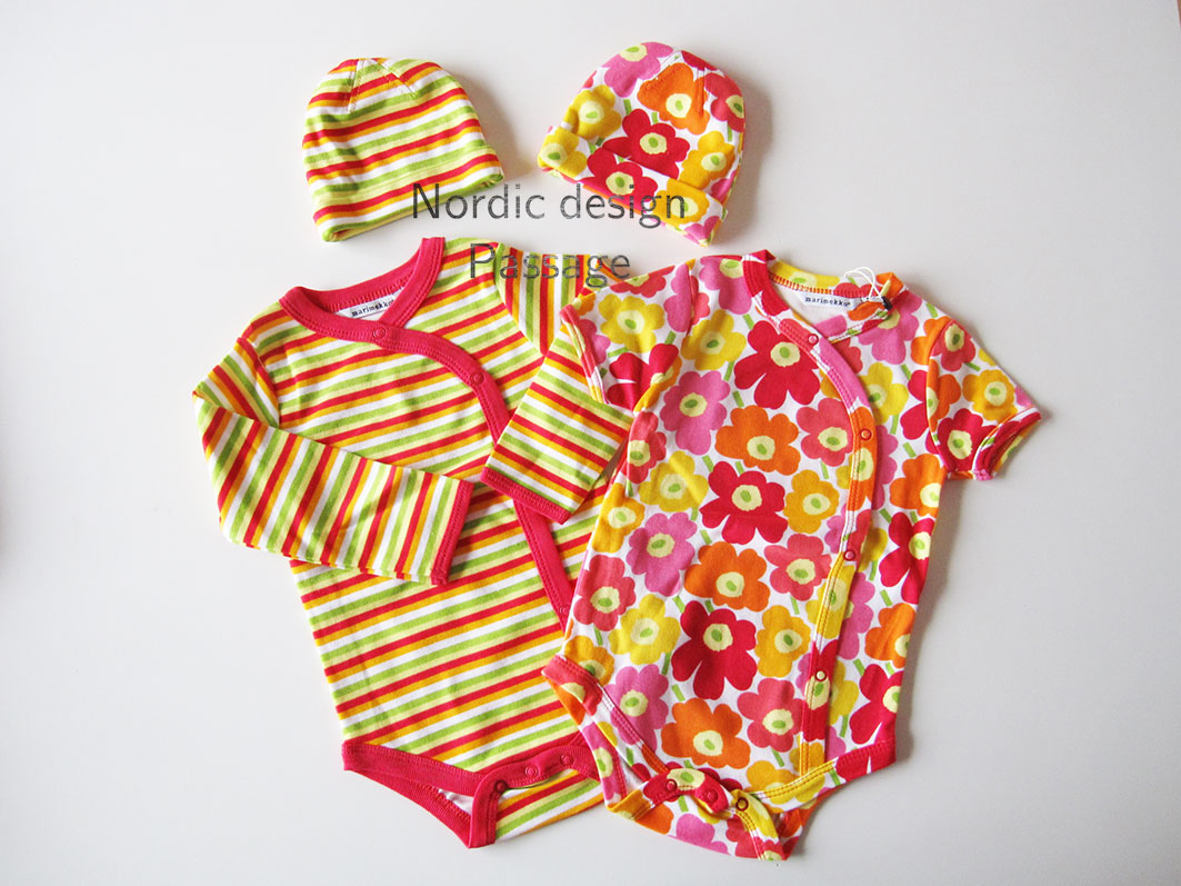 marimekko (マリメッコ) ウニッコ Unikko ロンパース 2枚 × 帽子 2枚セット Nordic Design Passage